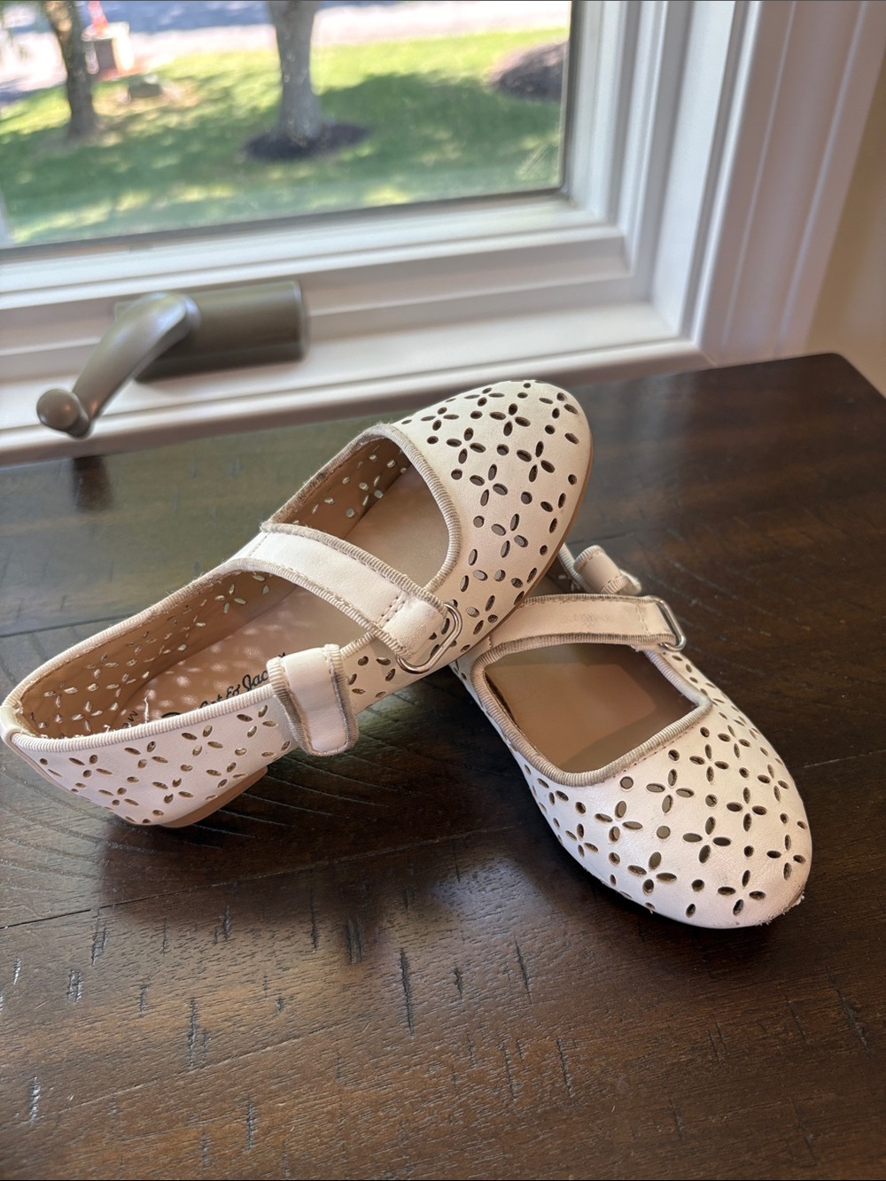 toddler 9c shoe bundle! - Picture 6 of 7